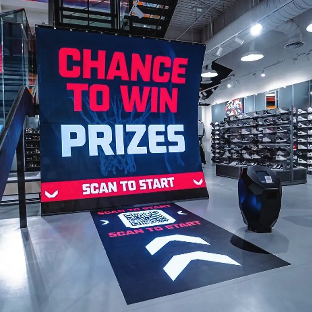 Striper Quest digital scavenger hunt guiding customers across Foot Locker Paris.